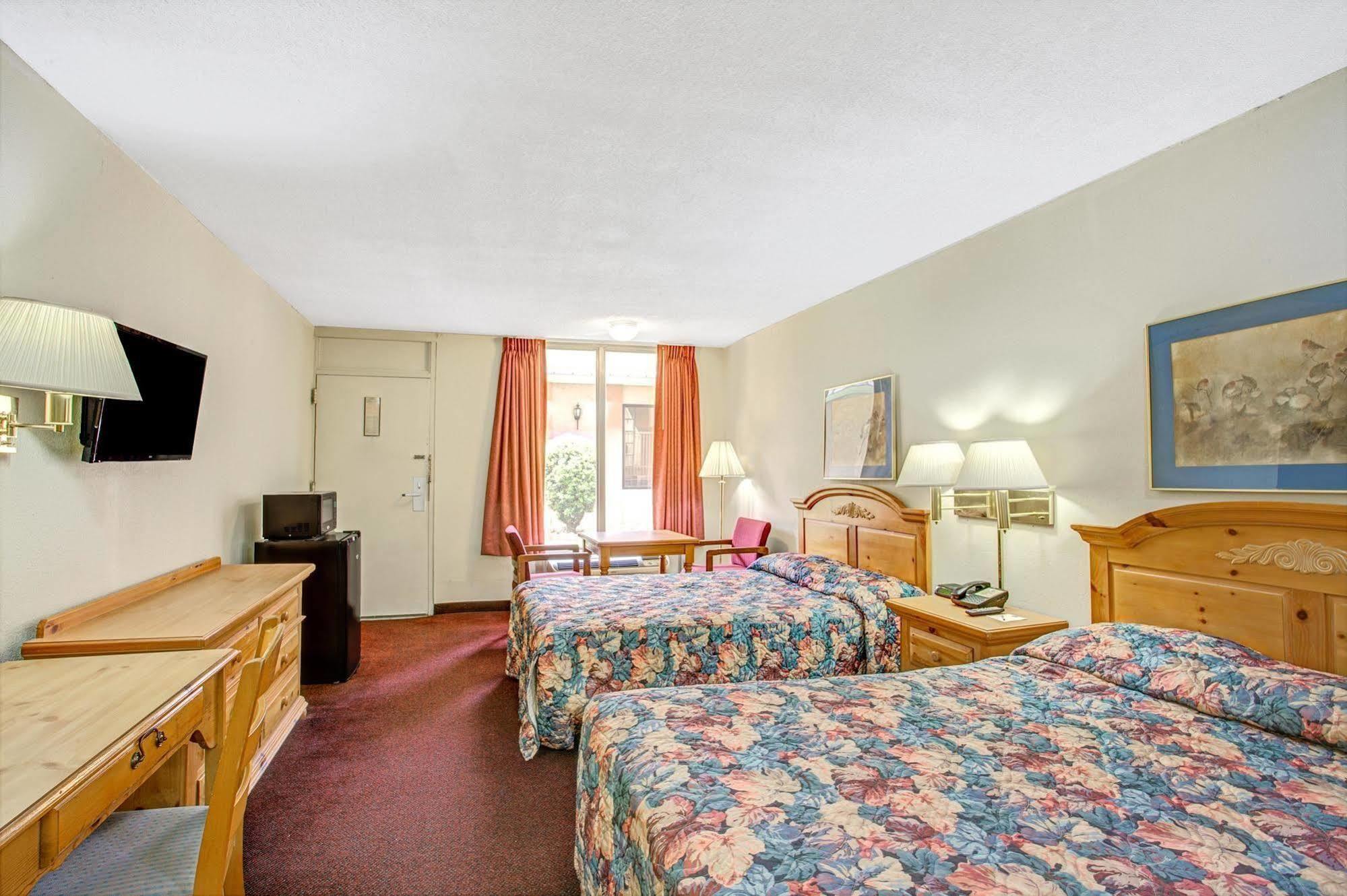 Knights Inn Memphis Airport 외부 사진